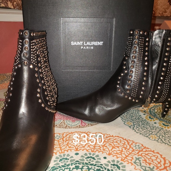 Shoes - Picture 1 of 1